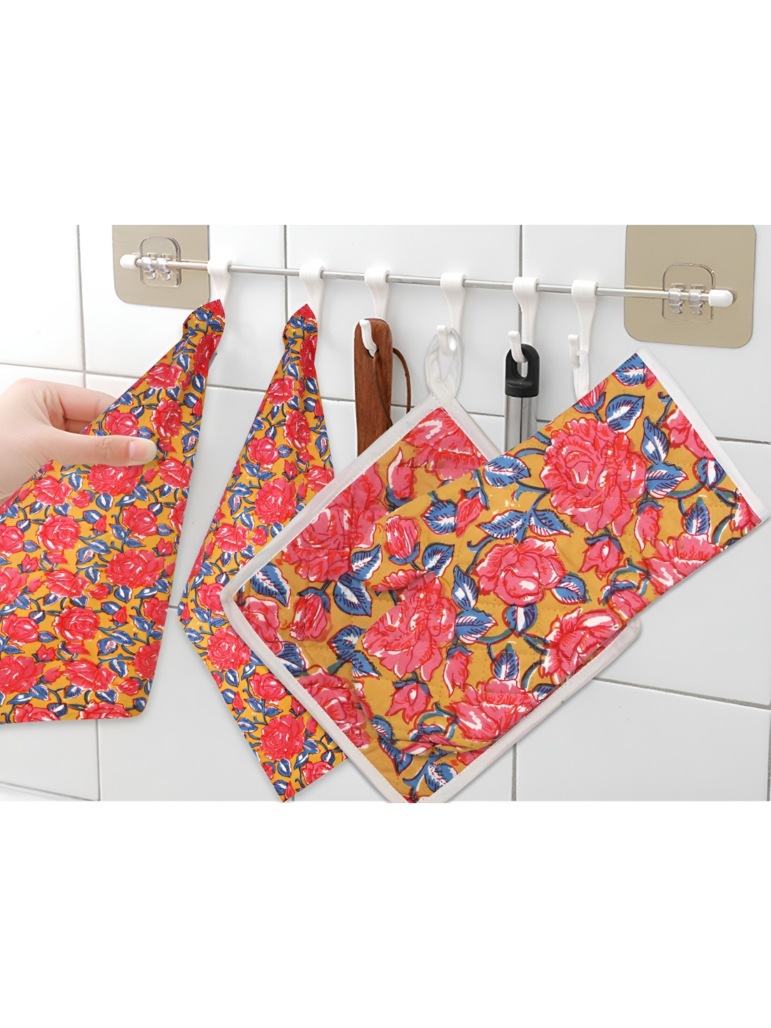 Texstylers Red & Mustard 4 Pieces Yellow Printed Cotton Kitchen Linen Sets