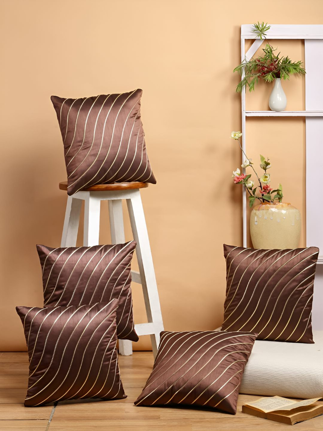 Stuff N' Fluff Brown 5 Pieces Wave Striped Square Cushion Covers