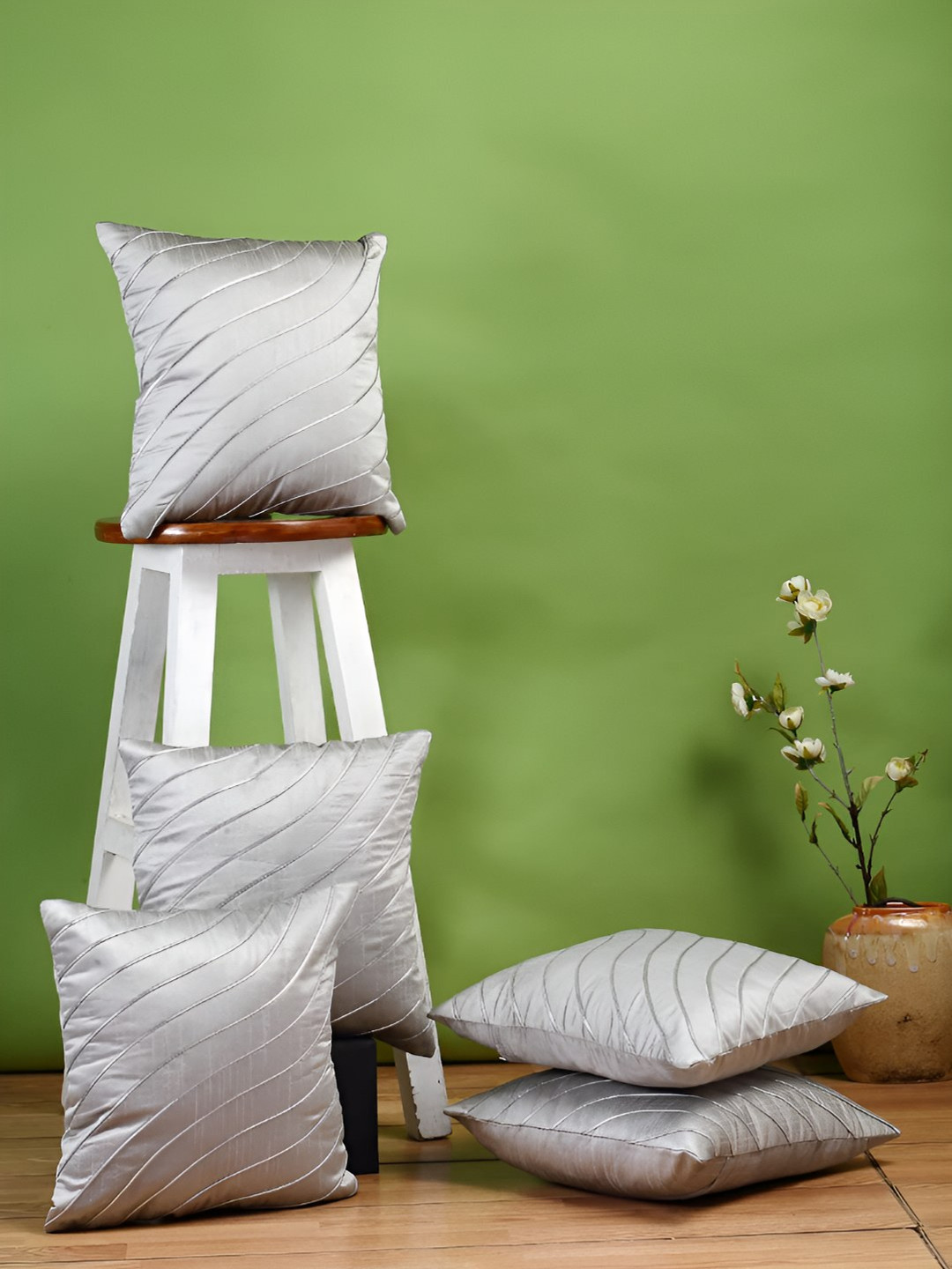 Stuff N' Fluff Grey & Silver Toned 5 Pieces Striped Square Cushion Covers