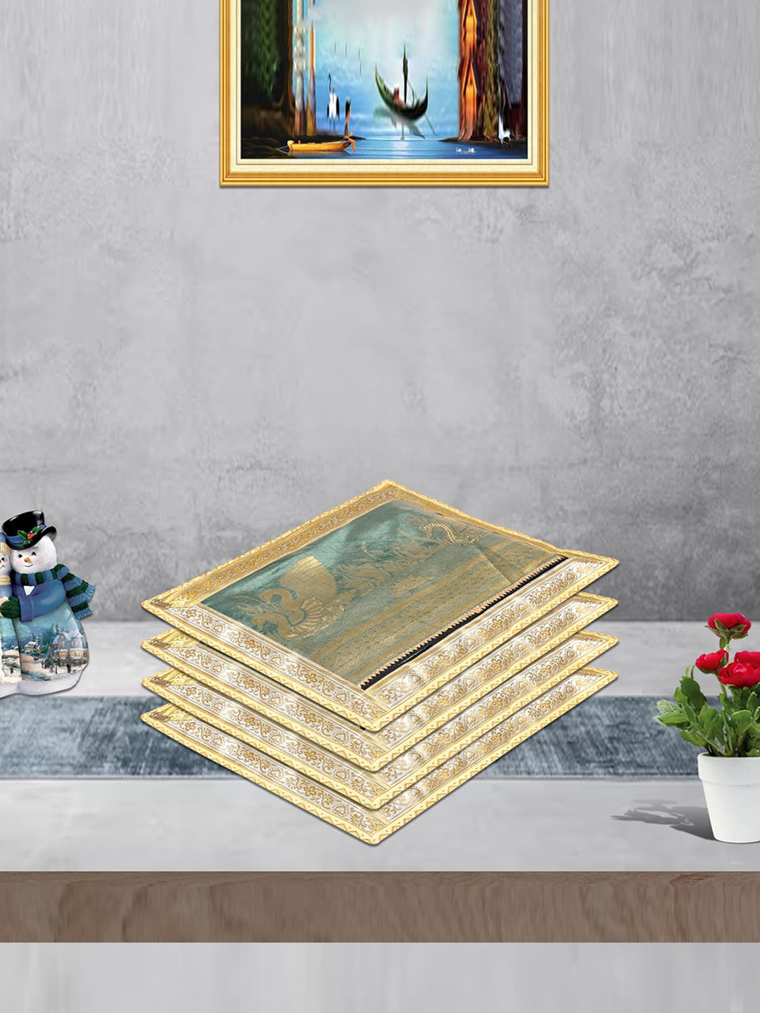 Kuber Industries  Gold Toned 6 Pieces Side Lace Design Saree Cover Organisers