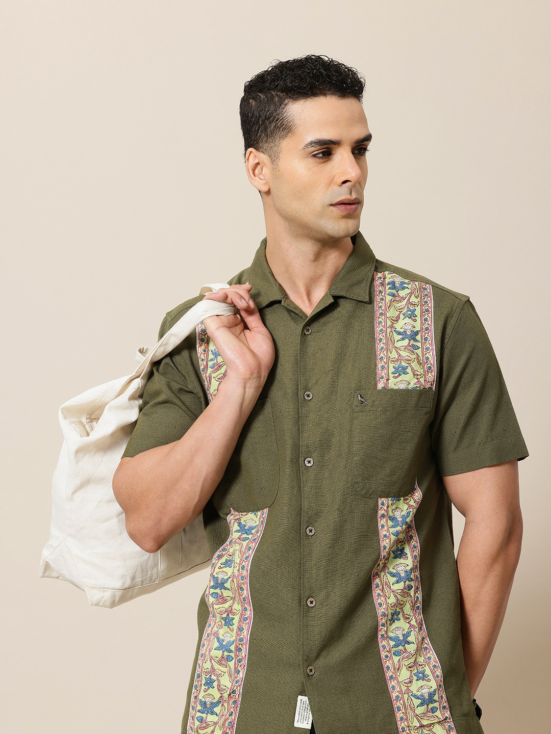 Mr Bowerbird Cotton Linen Applique Detailed Liberal Fit Casual Shirt