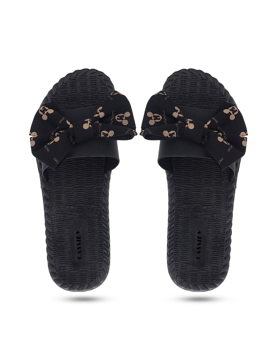 CASSIEY Women Printed Slip-On