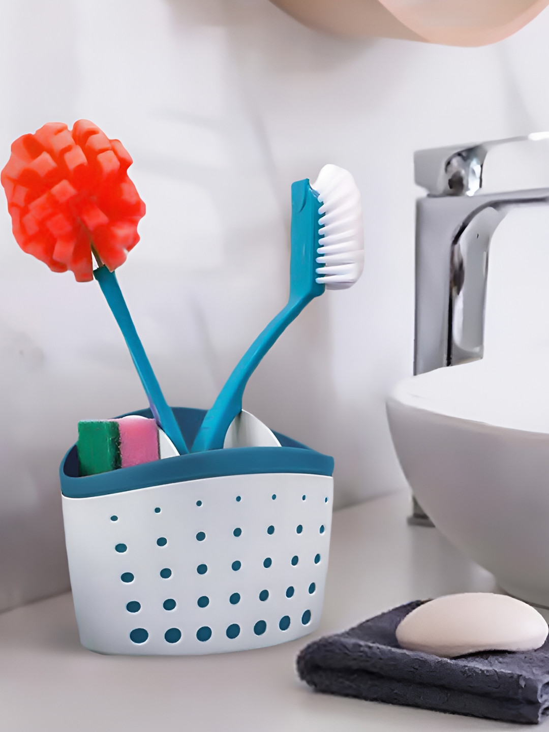 Kookee White & Blue Textured Bathroom Caddy