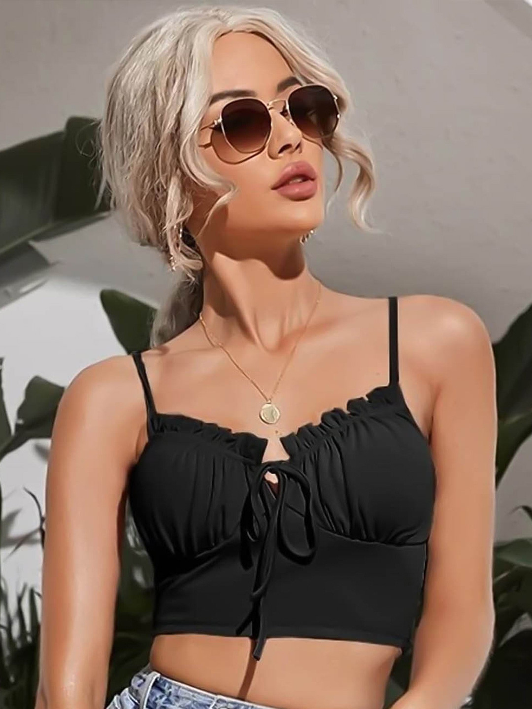 Casual Sweetheart Neck Black Crop Bralette Top