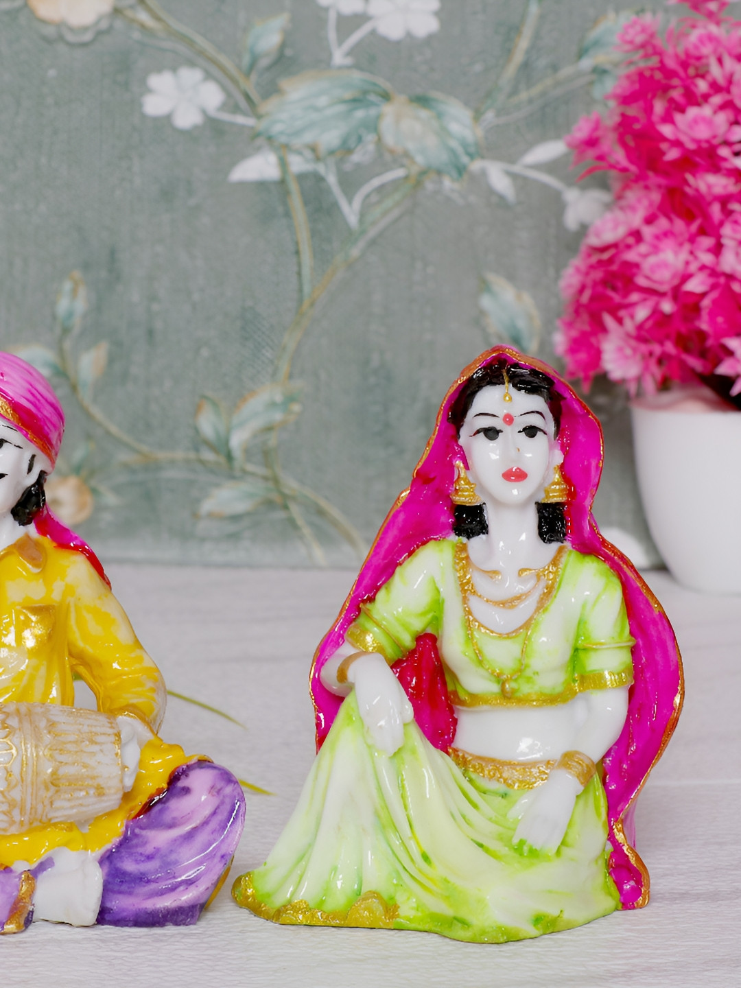 GW CREATIONS Rajasthani Musicians White Marble Glossy Living Room Set of 2 Small Showpieces - 4.3 Inches