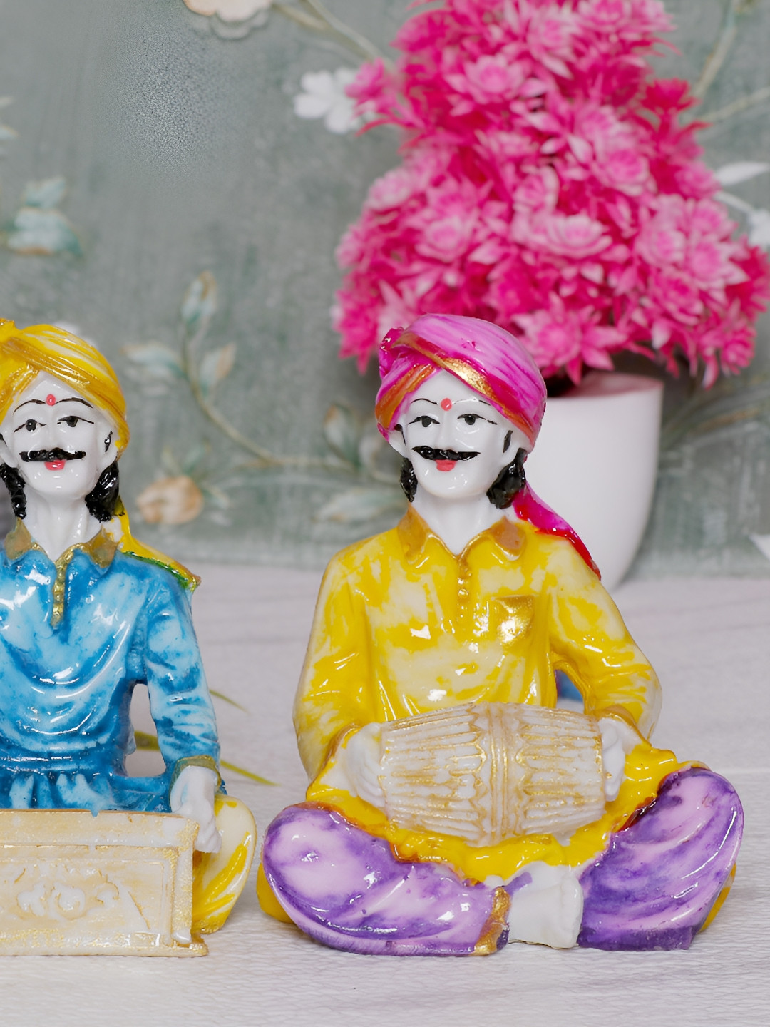 GW CREATIONS Rajasthani Musicians White Polyresin Natural Prayer Room Music Set of 2 Small Showpieces - 4.3 Inches
