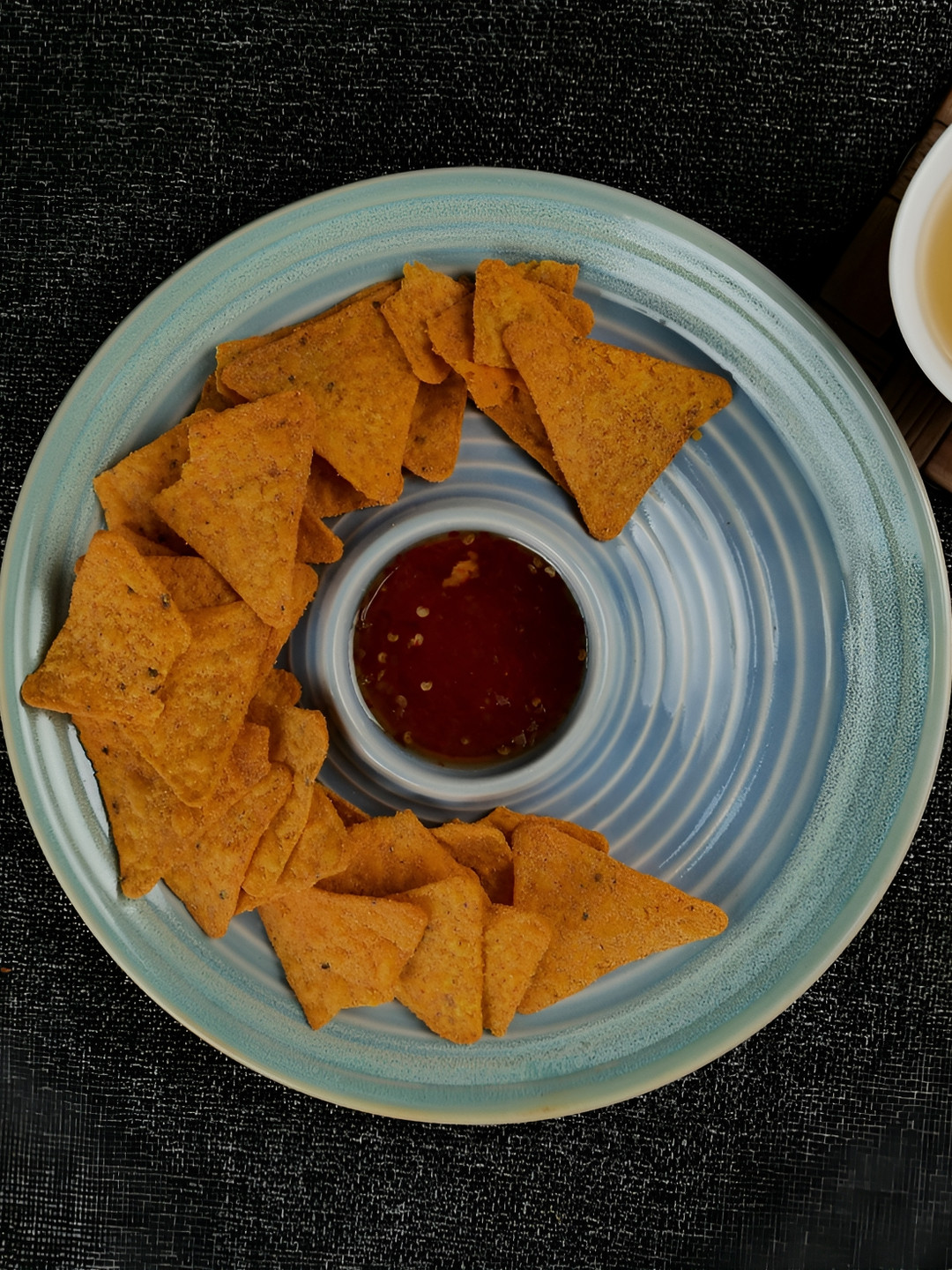 ARTYSTA BEAUTIFYING LIVES Blue Textured Ceramic Dishwasher Safe Food Platter