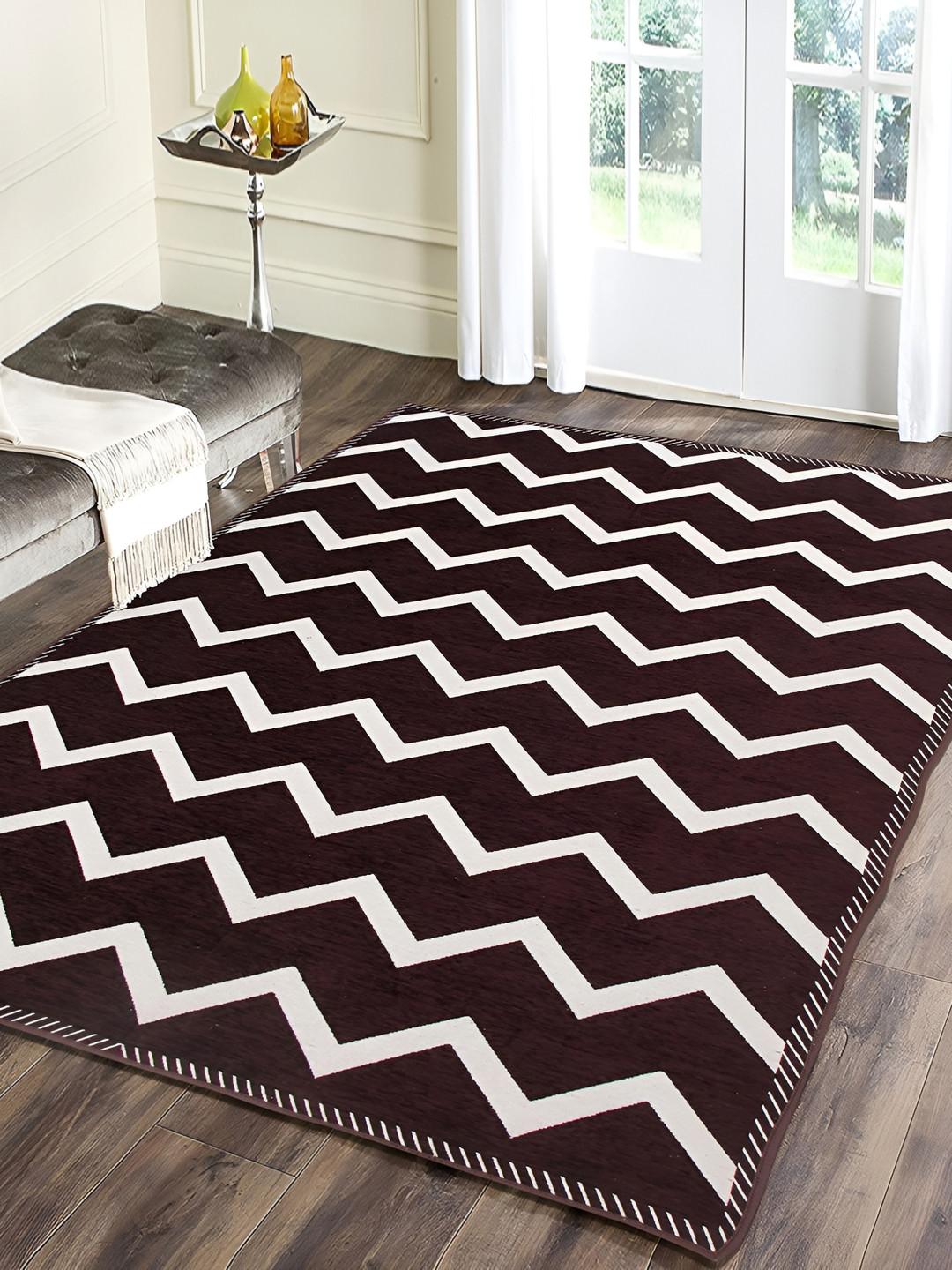 Sparrow world Brown & White Geometric Living Room Carpet