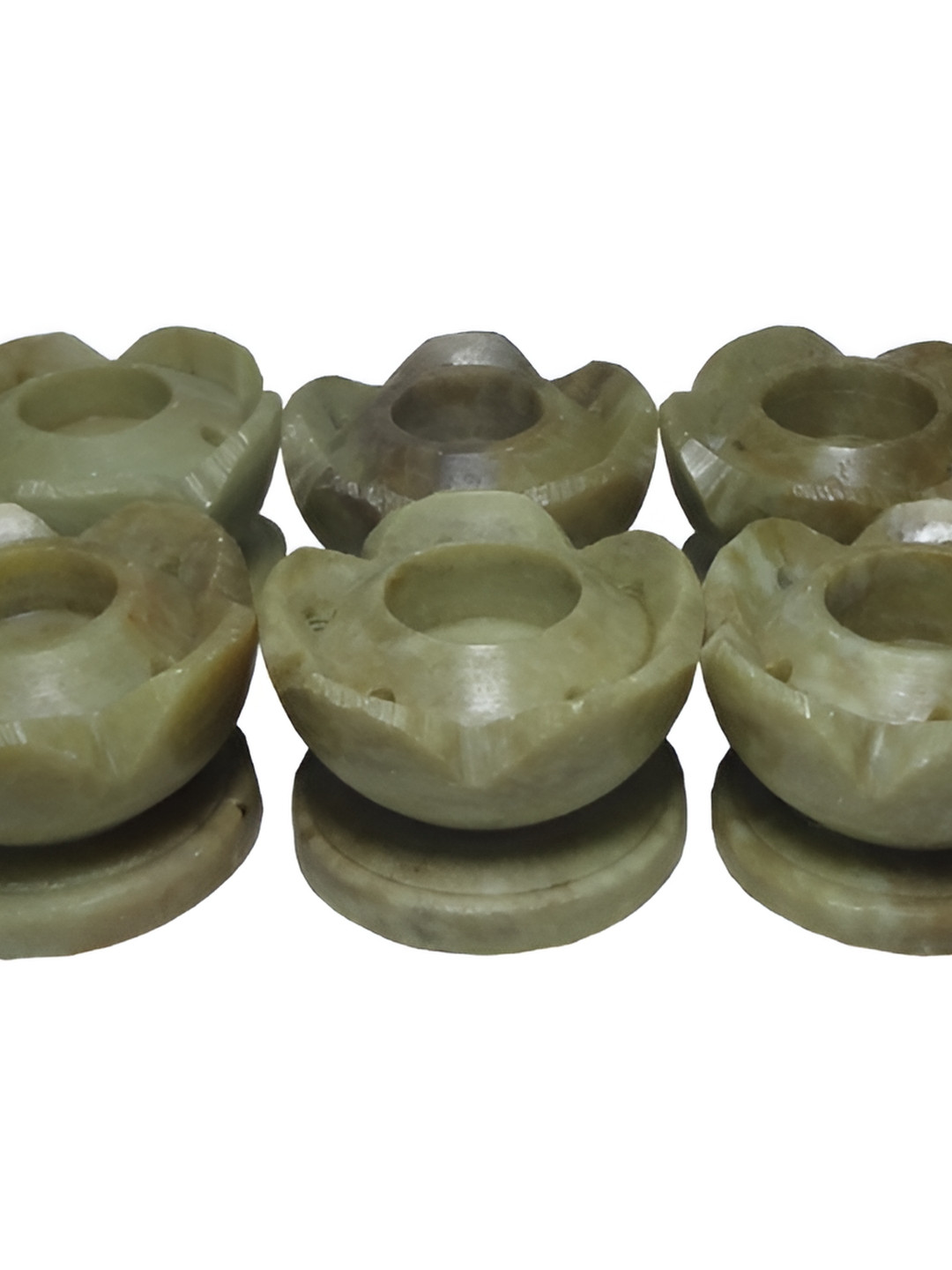 Avinash Handicrafts Beige 10 Pieces Flower shape Candle Holder