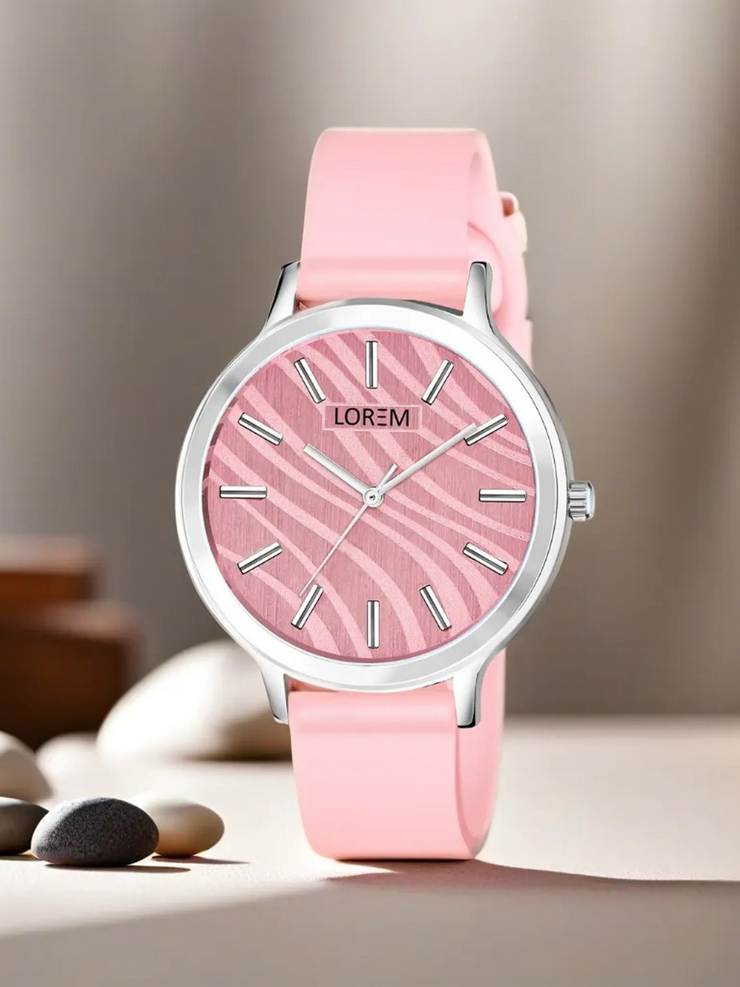 LOREM Women Straps Analogue Watch LR351