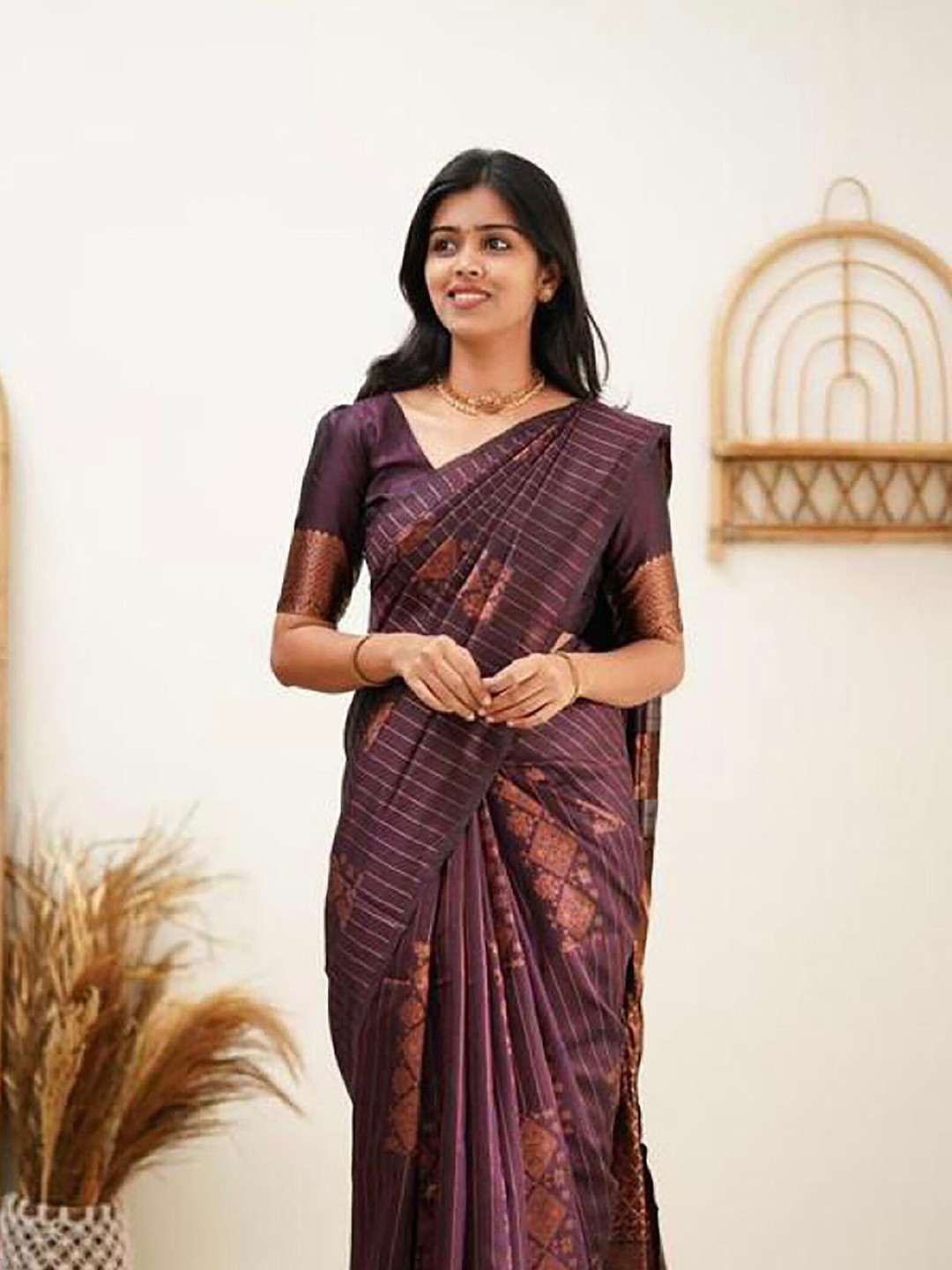 KALINI Floral Woven Design Zari Banarasi Saree