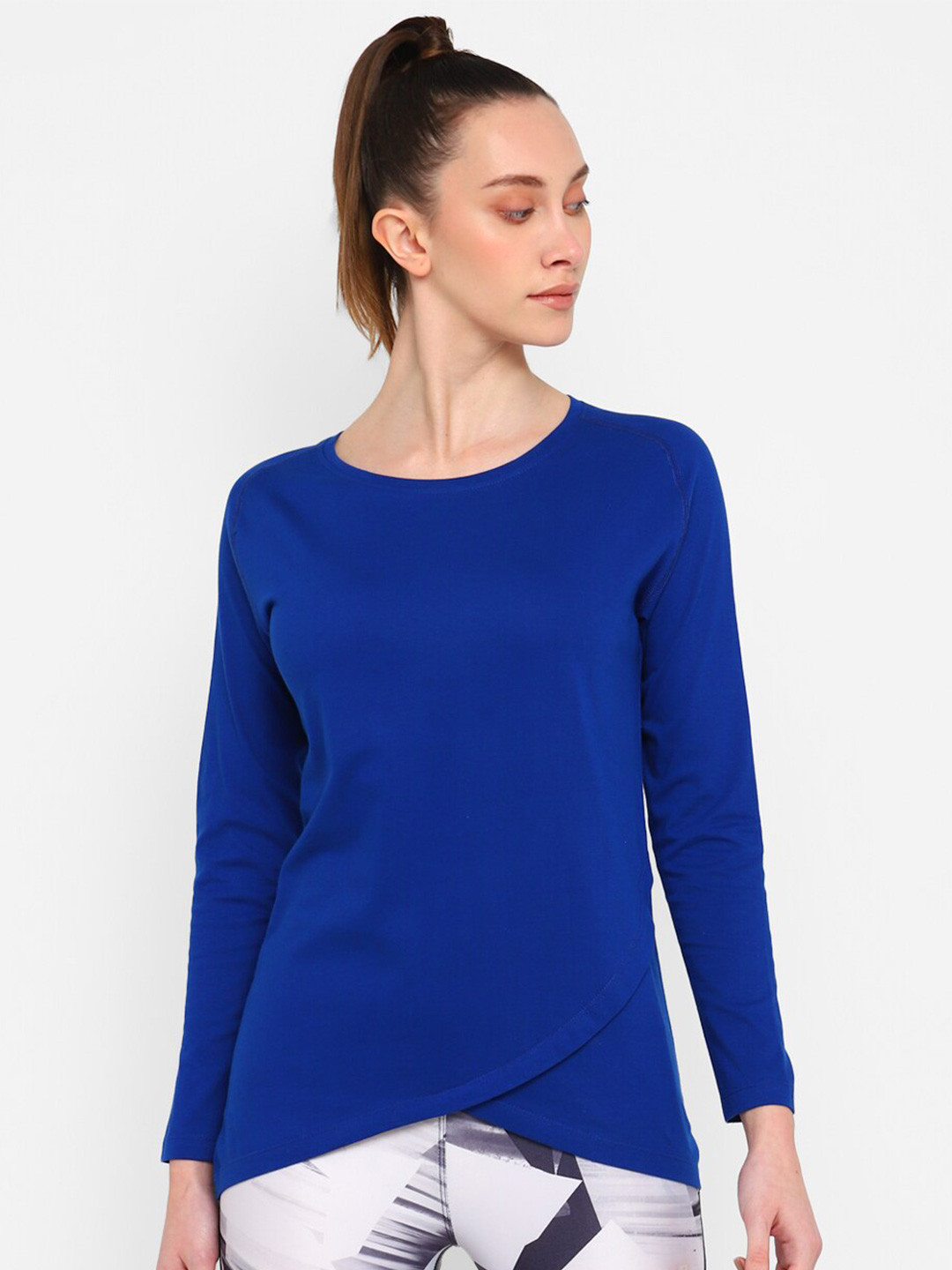 appulse Raglan Sleeves Tulip Hemline Relaxed Fit Cotton Sports T-shirt