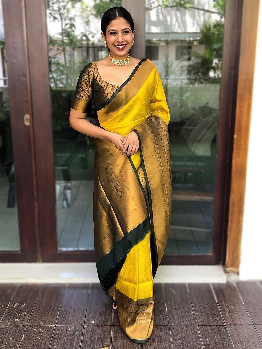 KALINI Geometric Woven Design Banarasi Silk Saree