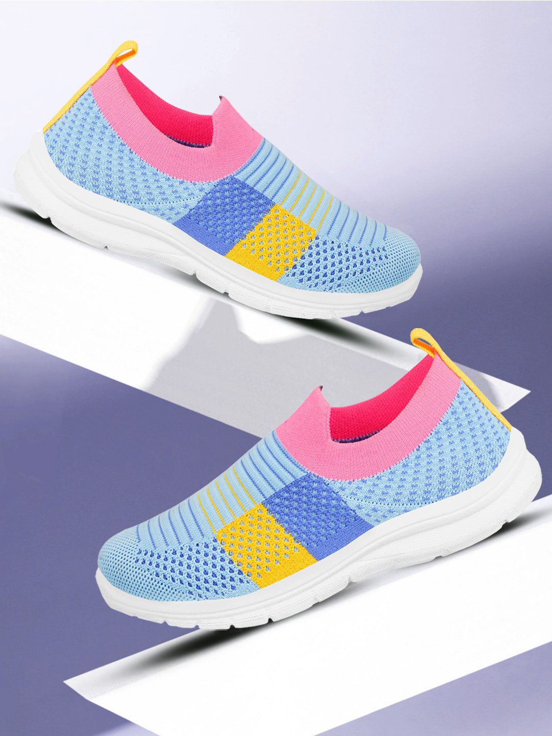 SPRENGE Boys Colourblocked Slip-On Sneakers