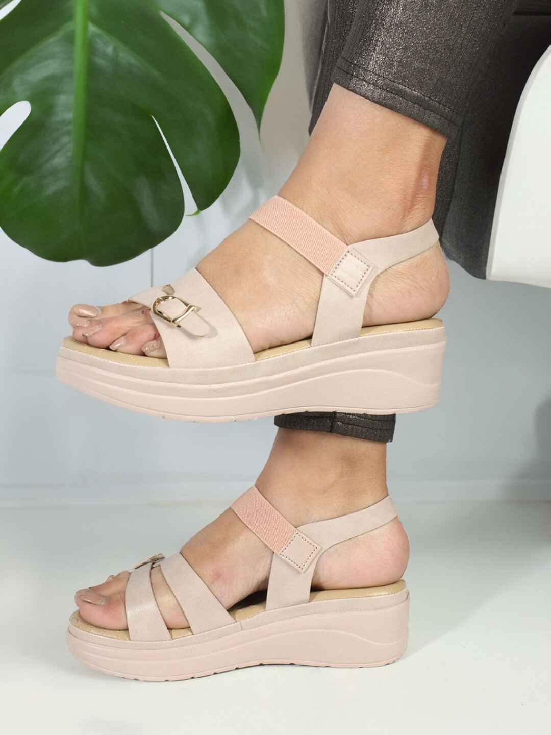 ICONICS Open Toe Buckles Detail Flatform Textured Heels