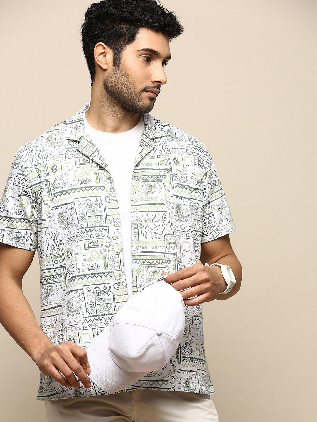 INVICTUS Club Slim Fit Abstract Printed Cotton Casual Shirt