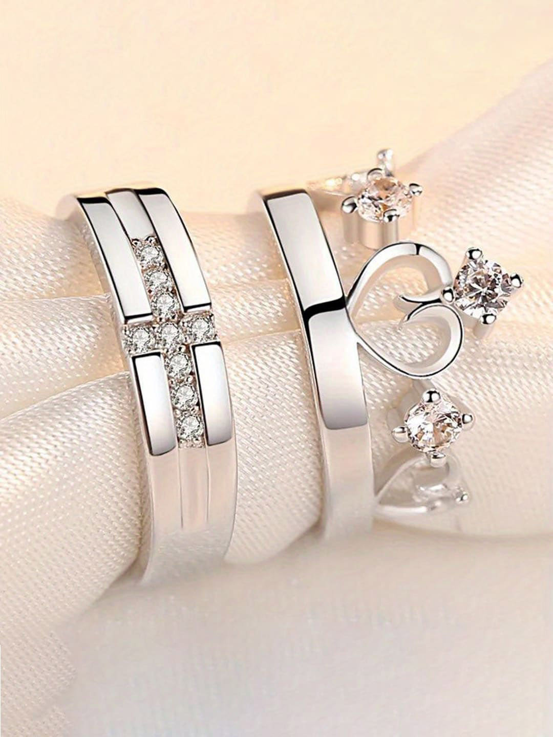 VAGHBHATT Unisex Set Of 2 Silver Plated Stones Studded Crown Shaped Rings