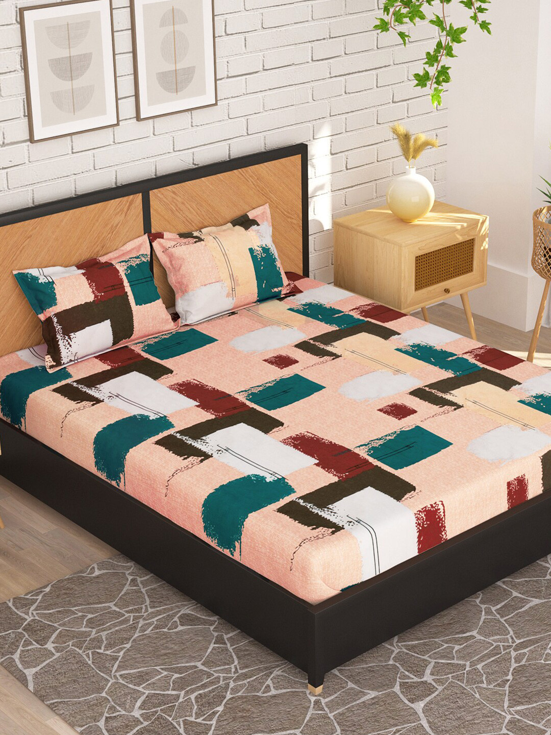 Story@home Peach Geometric Microfiber 160 TC Queen Bedsheet with 2 Pillow Covers-89x98In