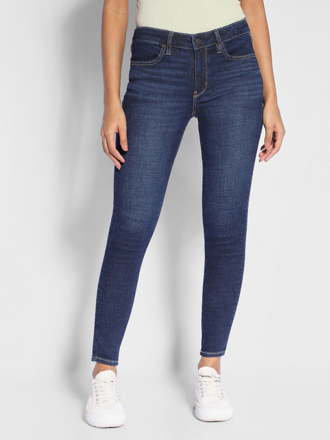 AMERICAN EAGLE OUTFITTERS Women Low-Rise Skinny Fit Denim Jeggings