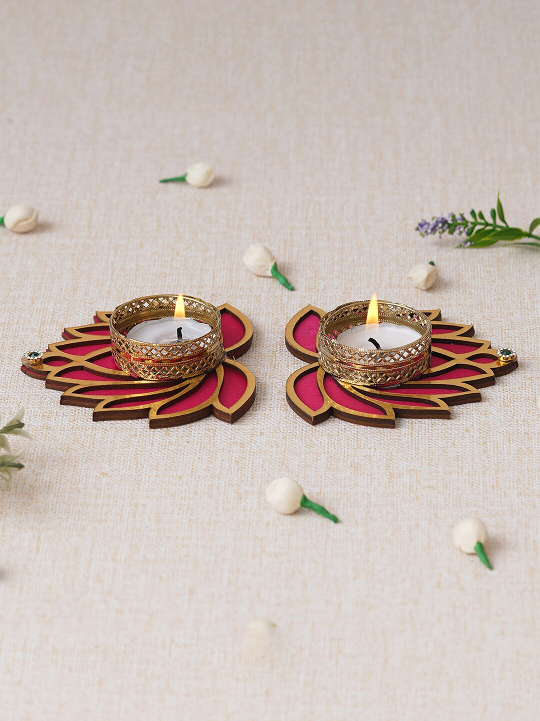 eCraftIndia Gold Toned & Red 2 Pieces Beautiful Lotus Design Tea Light Candle Holders
