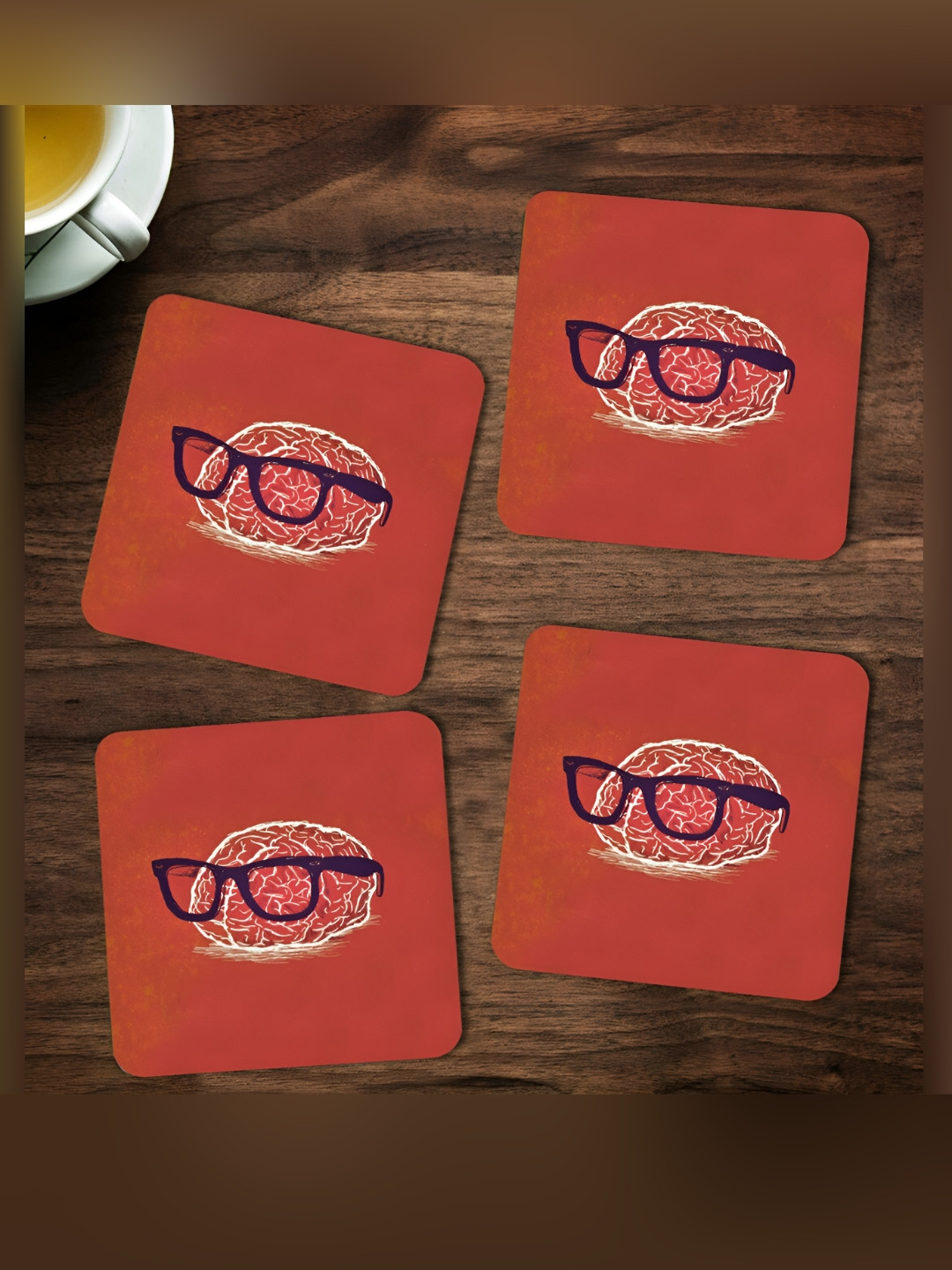 ARTBUG Red & White 4 Pieces Brain Printed Wooden Coasters