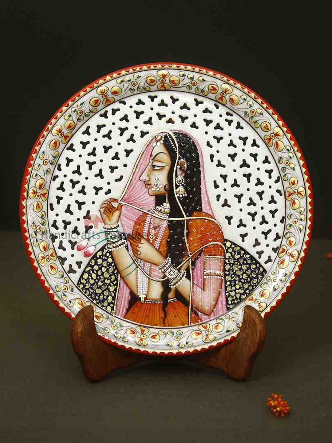 HANDICRAFTS PARADISE Plate Red Marble Glossy Living Room Set of 2 Medium Showpieces - 0.5 Inches