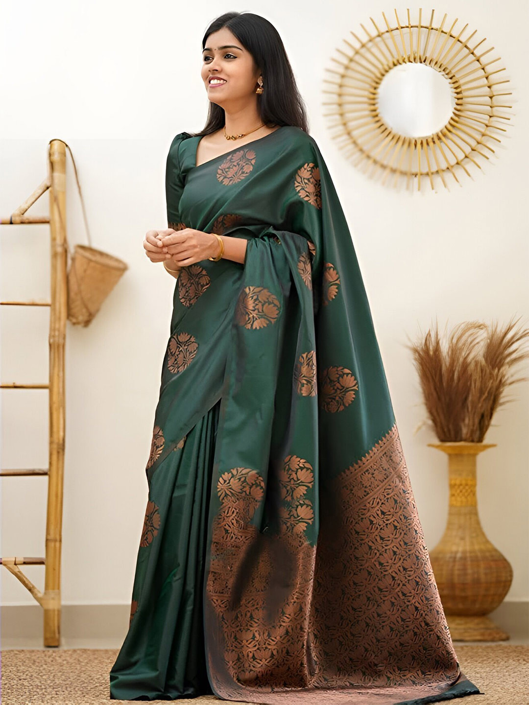 Sidhidata Embellished Zari Silk Blend Designer Banarasi Saree