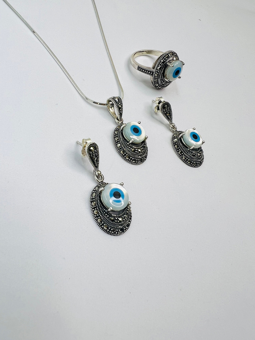 Arte Jewels Sterling Silver Artificial Stones Studded Jewellery Set With Ring