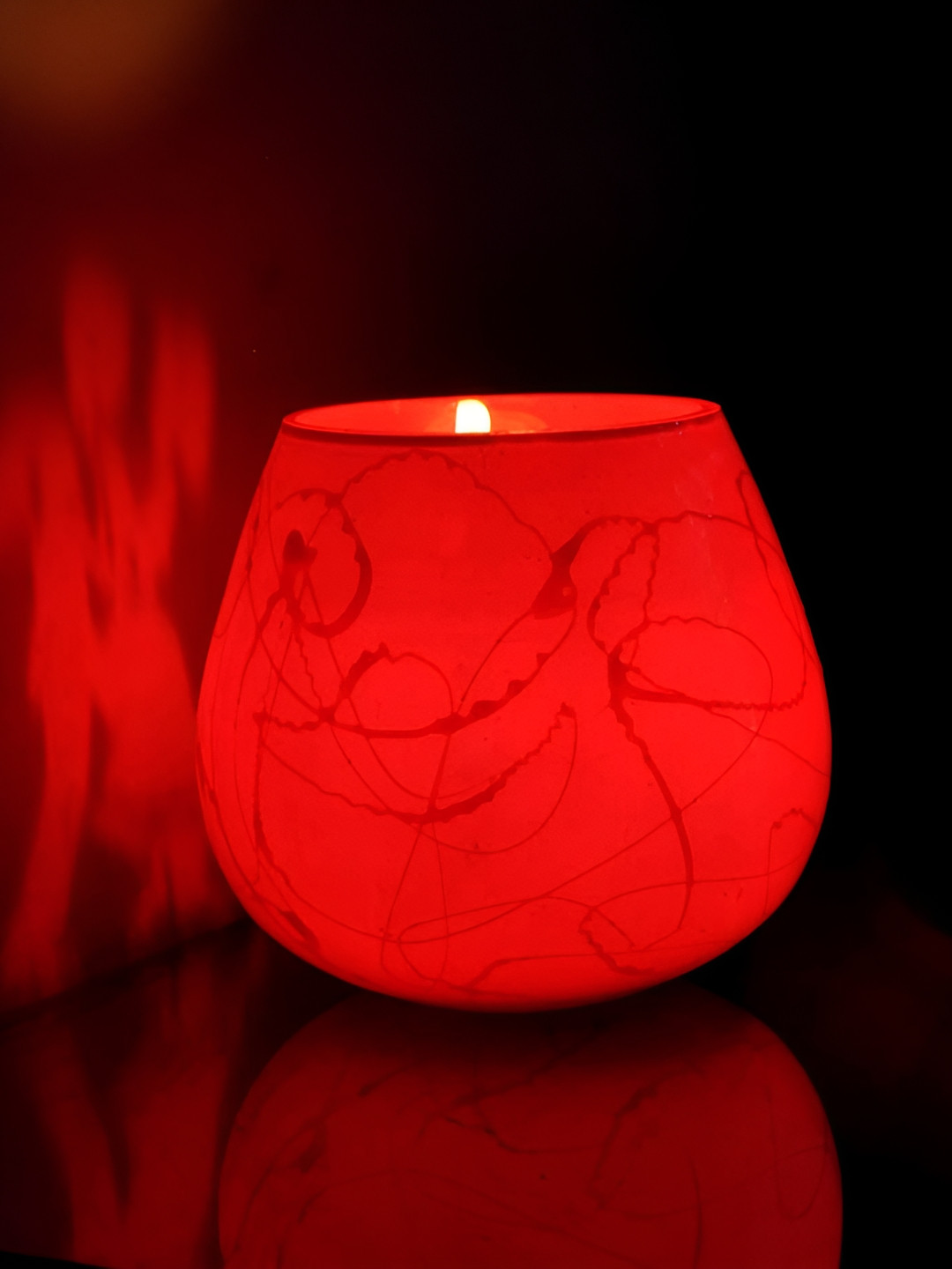 Lal Haveli White & Red Printed Cylinder Glass Tealight Candle holder