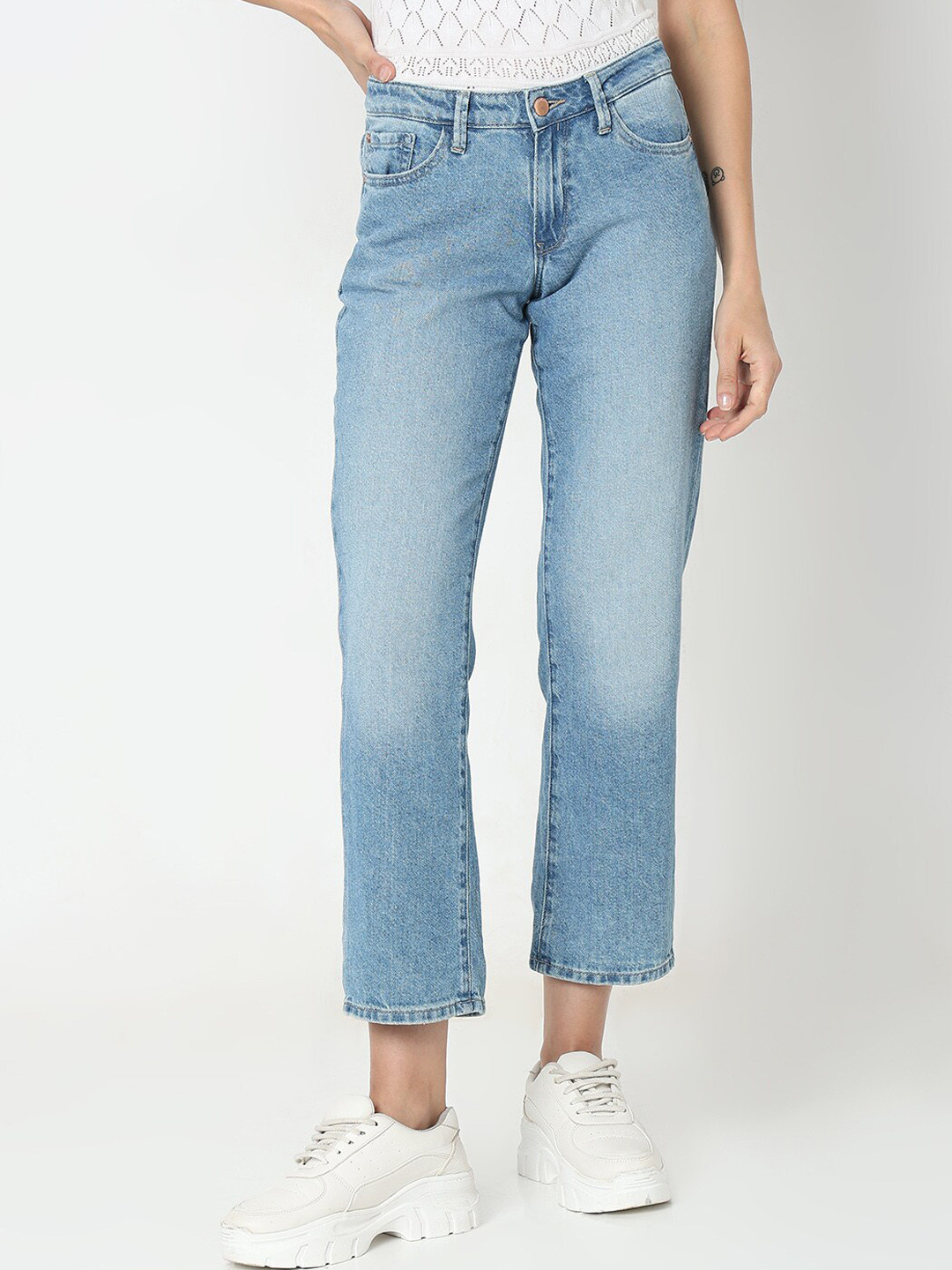 SPYKAR Women Blue Straight Fit Low-Rise Light Fade Stretchable Jeans