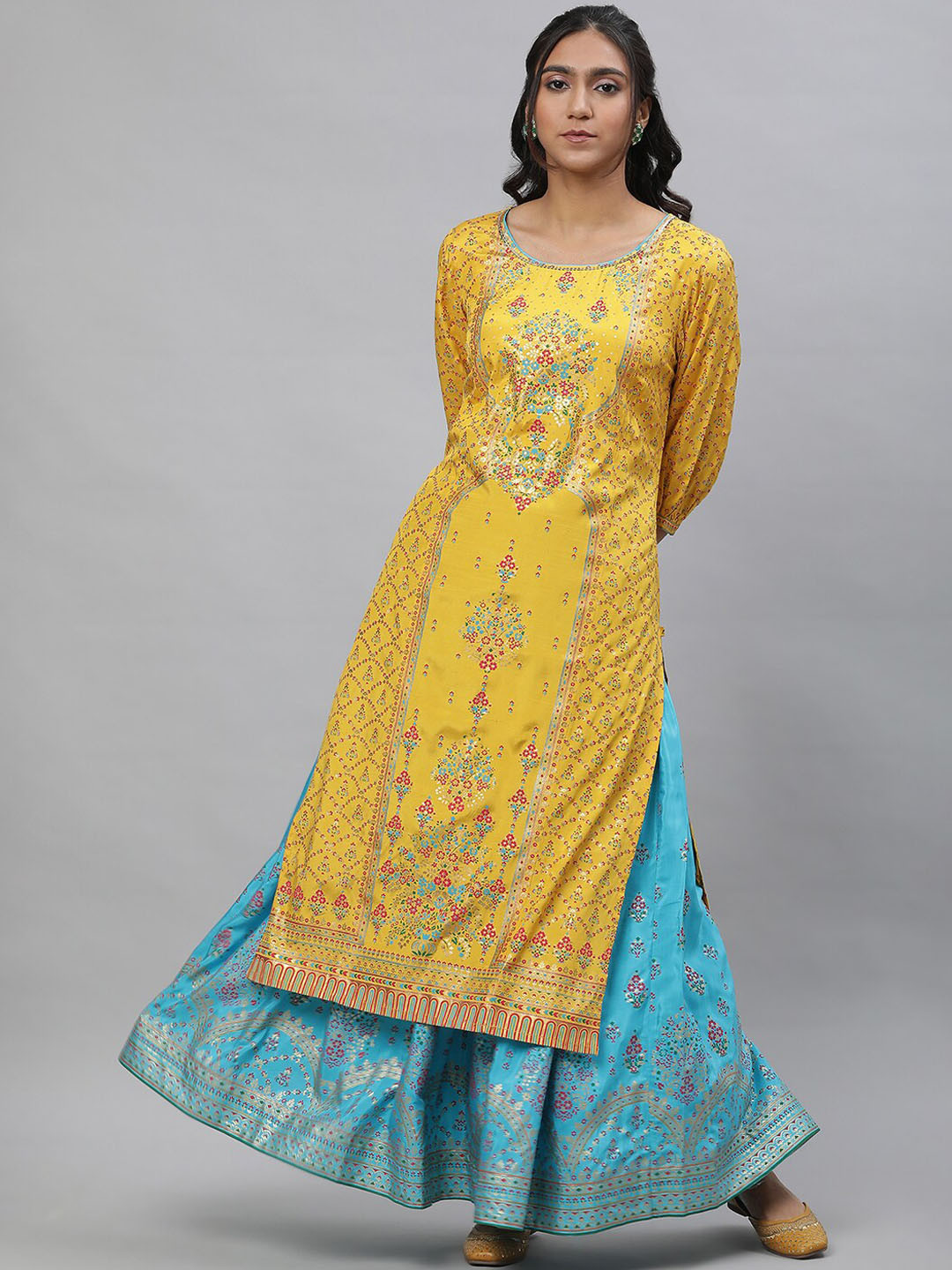 AURELIA Floral Printed Sequins Round Neck Straight Kurta
