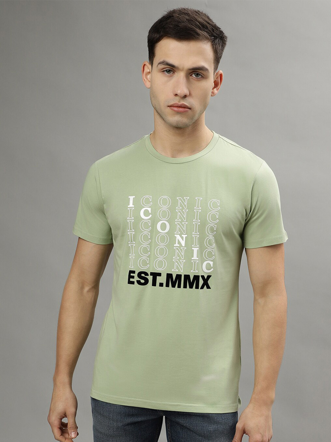 Iconic Men Solid Round Neck T-Shirt