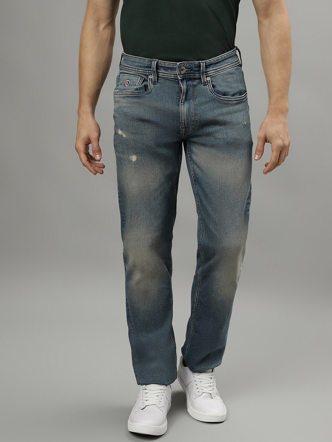 Iconic Men Blue Slim Fit Low Distress Heavy Fade Stretchable Jeans