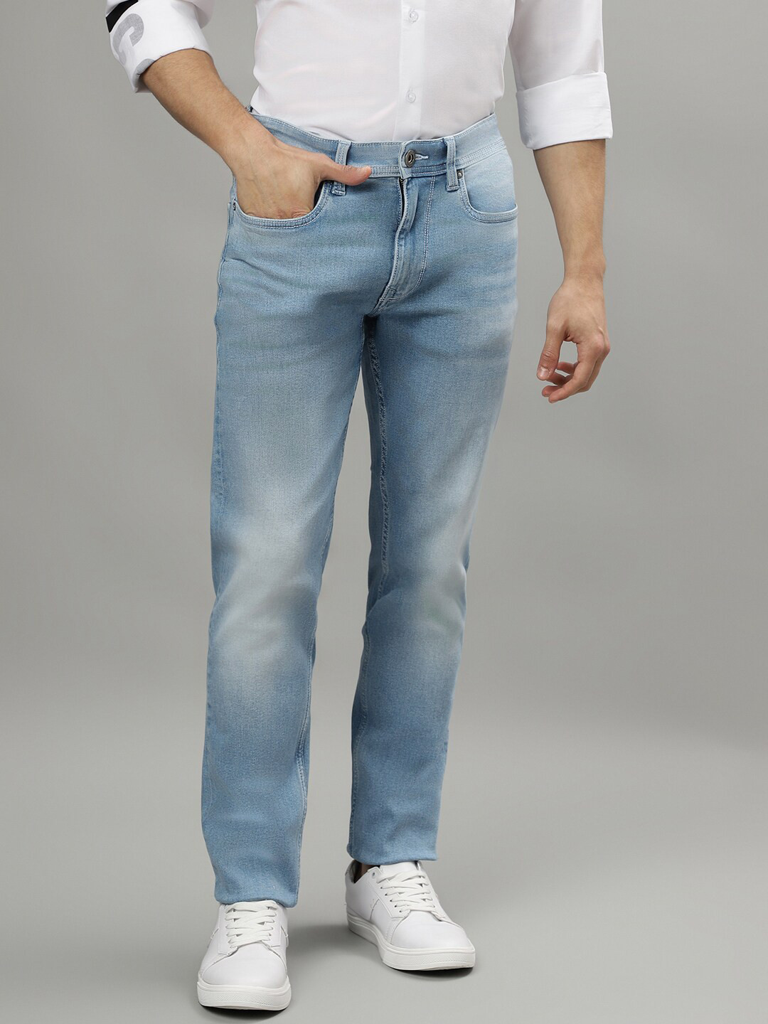 Iconic Men Slim Fit Heavy Fade Stretchable Jeans