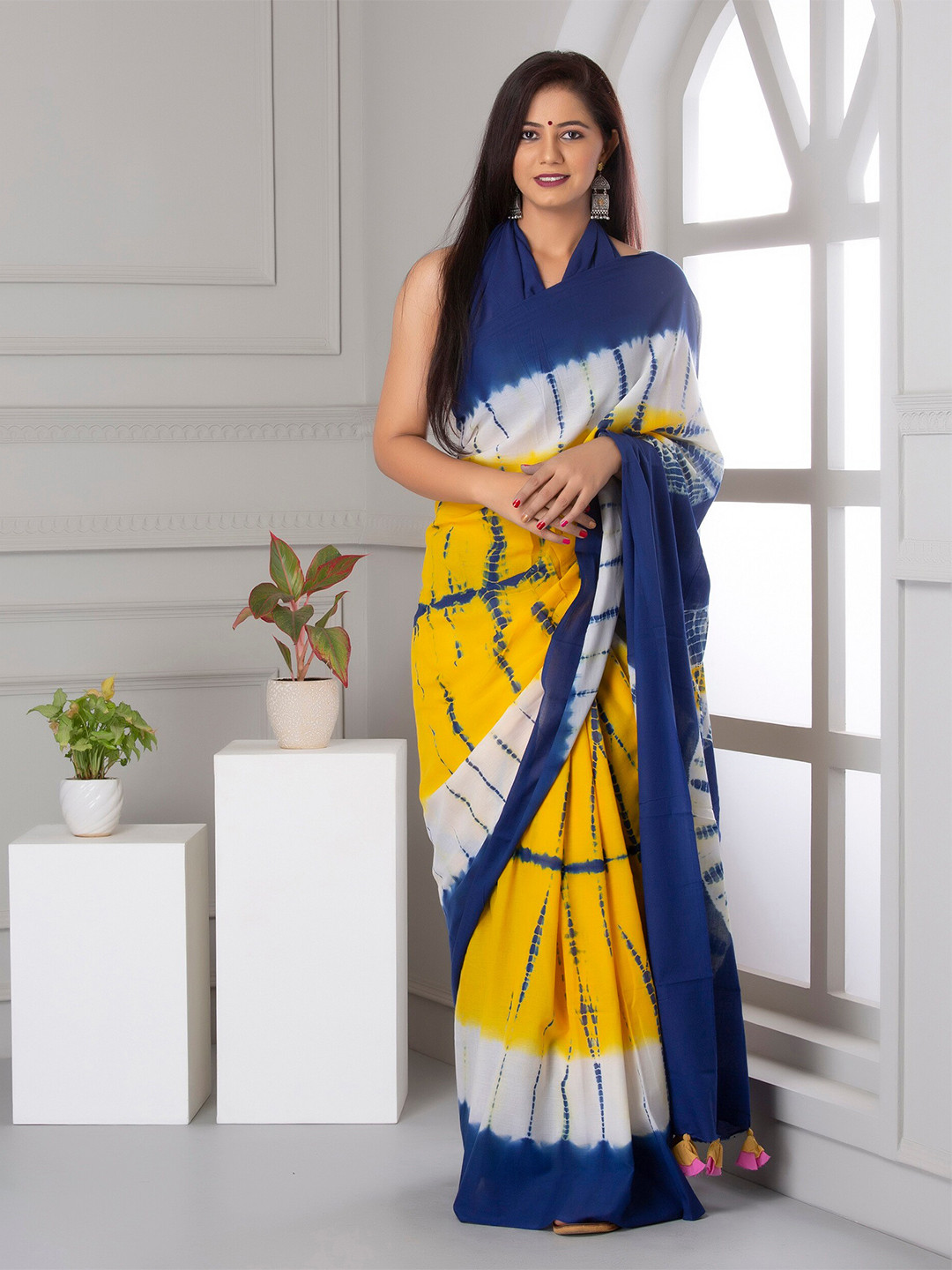 NIKHILAM Tie and Dye Pure Cotton Designer Block Print Saree
