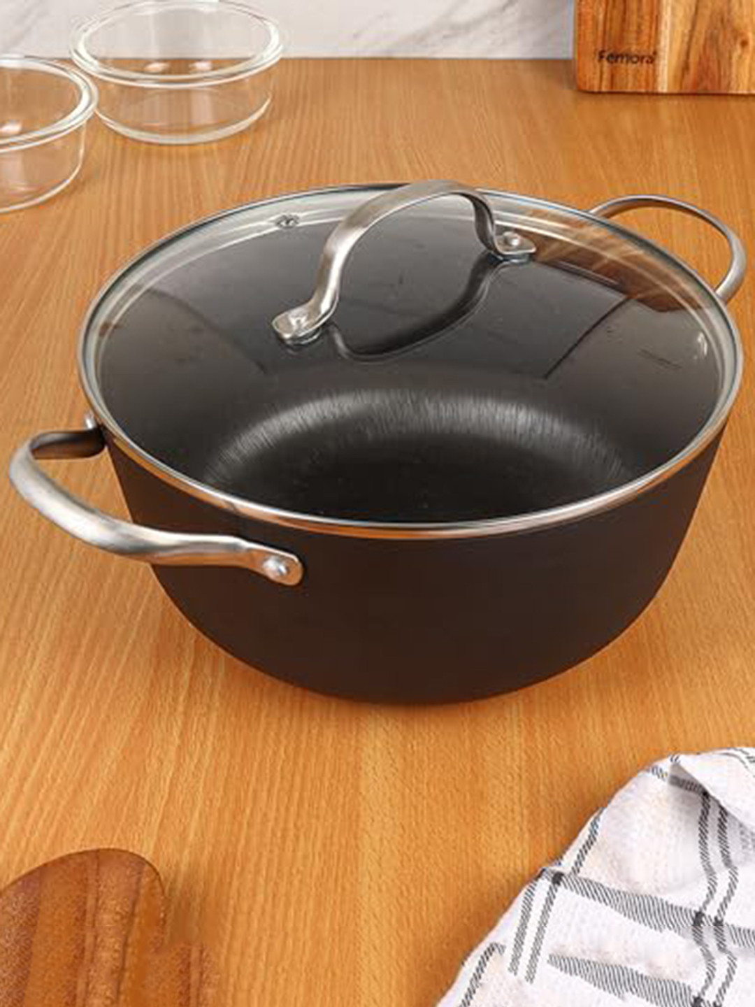 Femora Black Cast Iron Cookware
