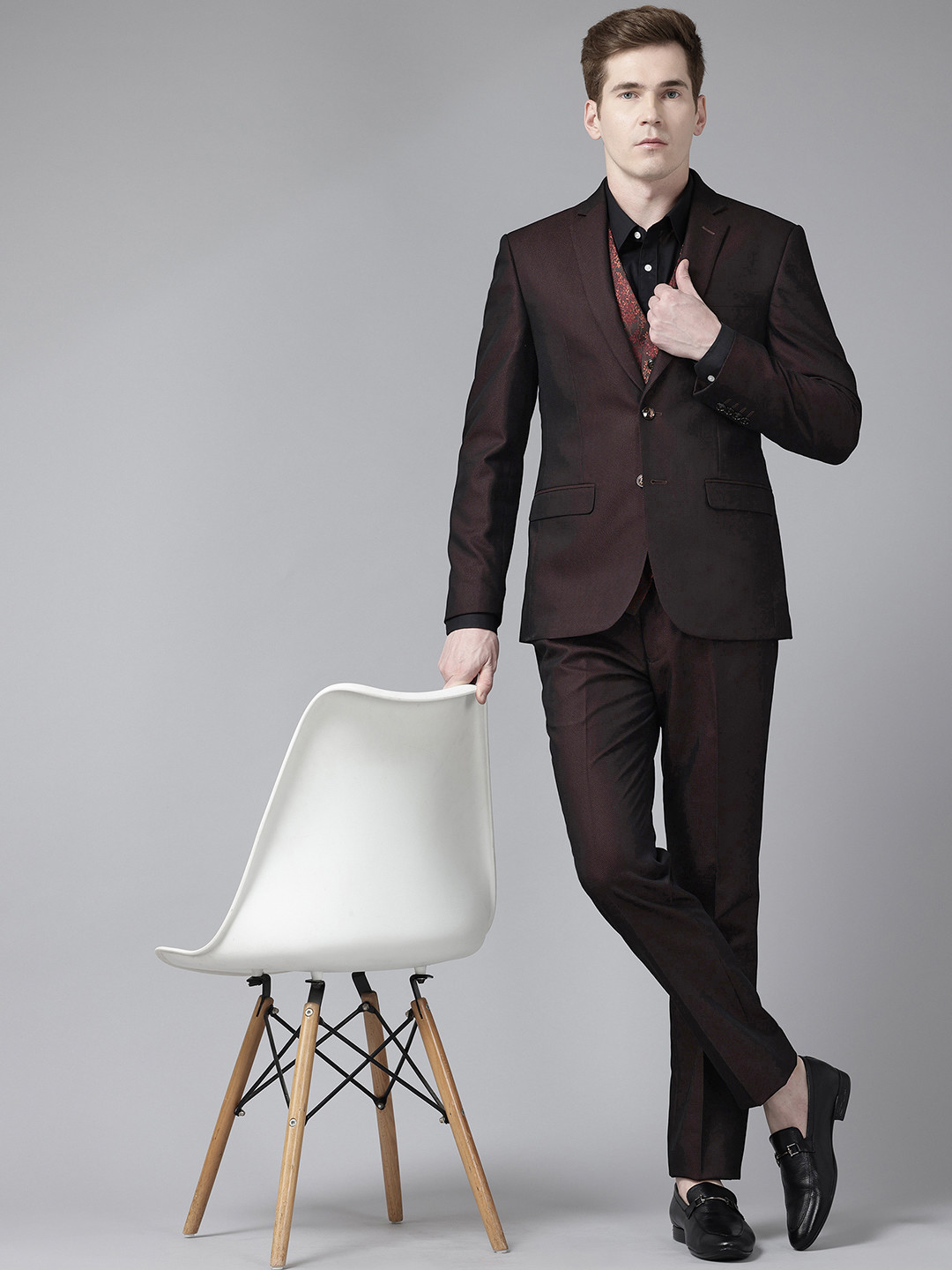 Park Avenue Self Design Super Slim Fit Single-Breasted 3-Piece Party Suit