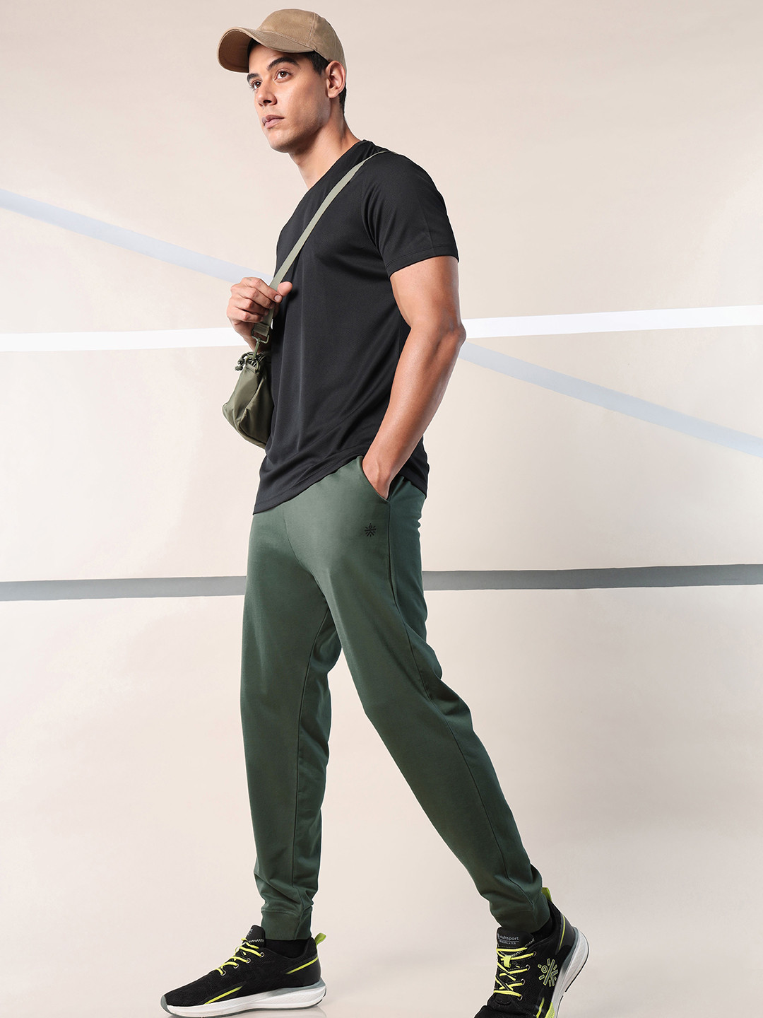 CULT The Essential All Day Joggers