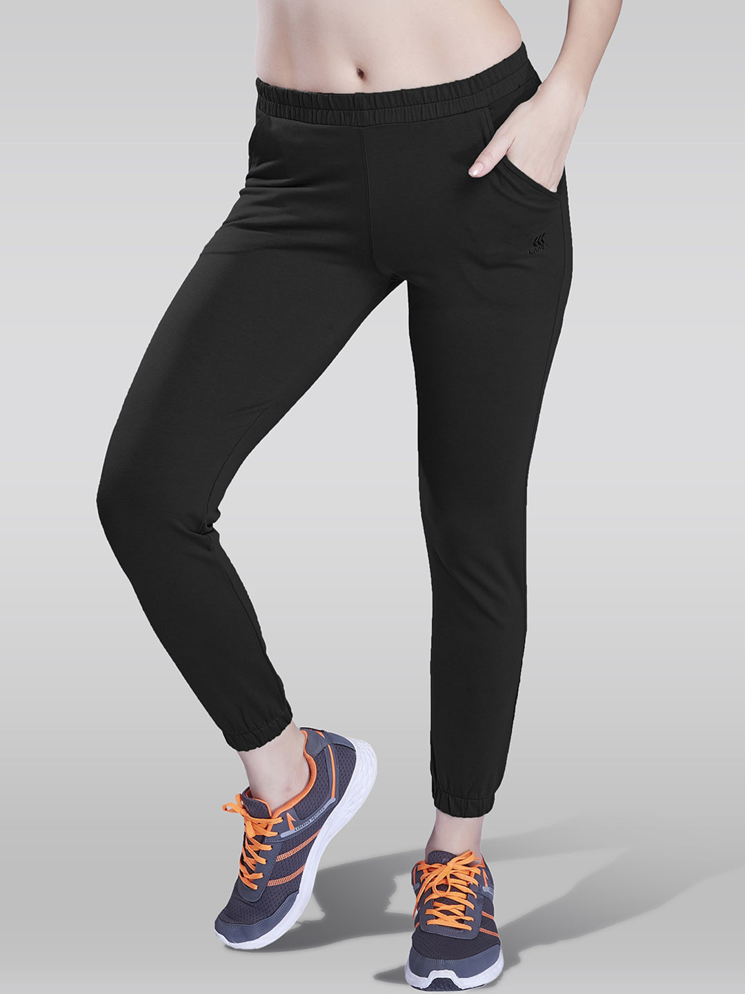 LAASA  SPORTS Women Tapered Fit Cotton Dry-Fit Tights