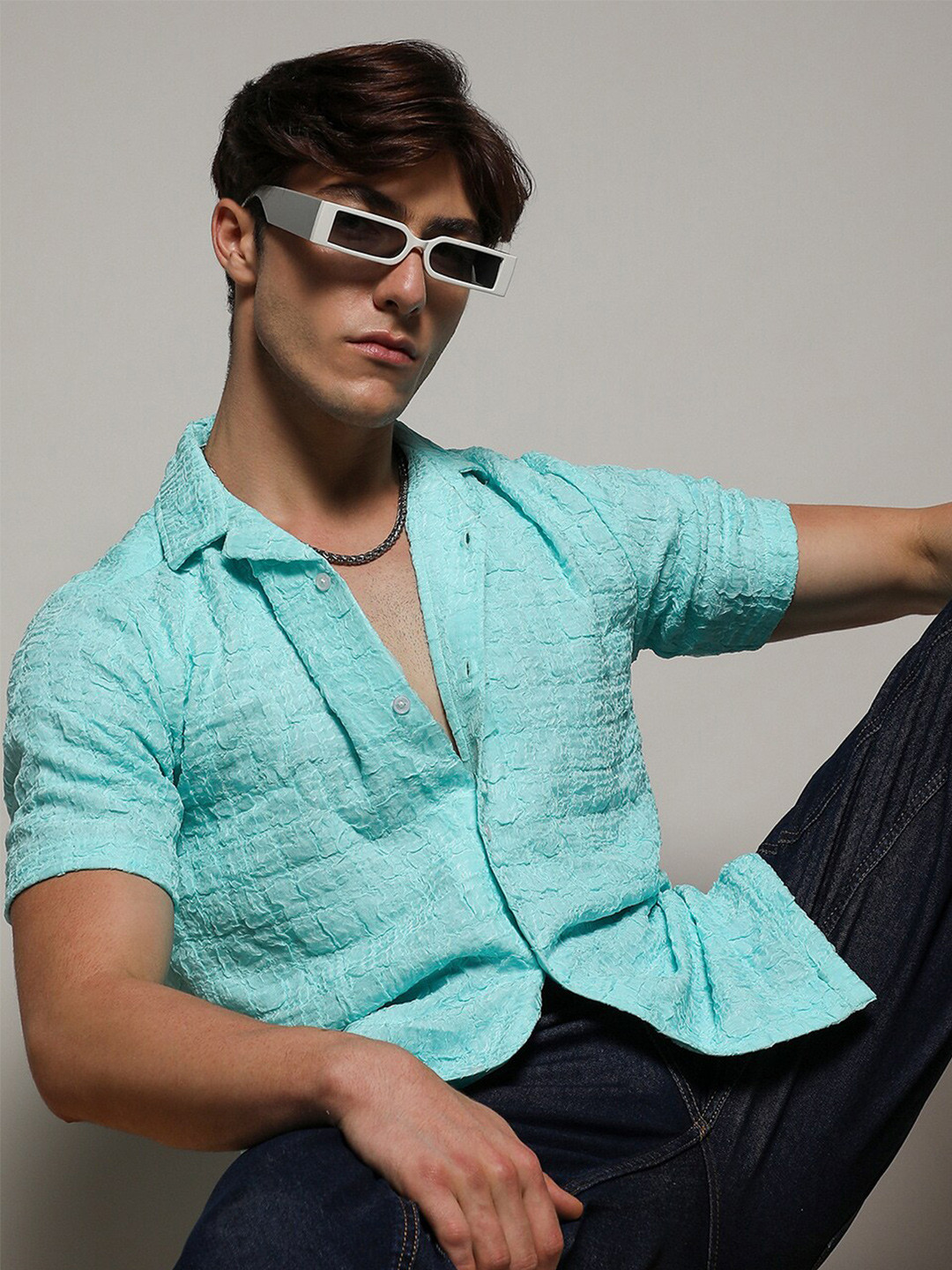Campus Sutra Classic Casual Spread Collar Creased Shirt