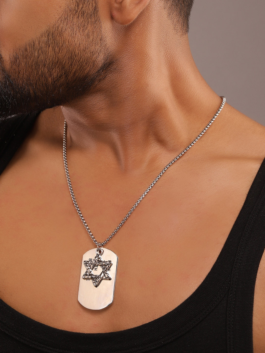 The Roadster Lifestyle Co. Silver plated Militiry Dog Tag With Star Pendant & Chain