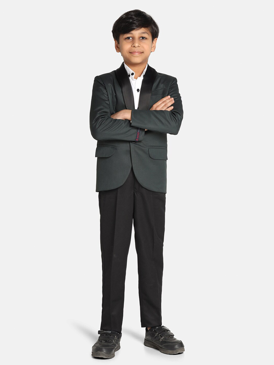 TAHVO Boys Tuxedo Slim-Fit Two-Piece Party Suit