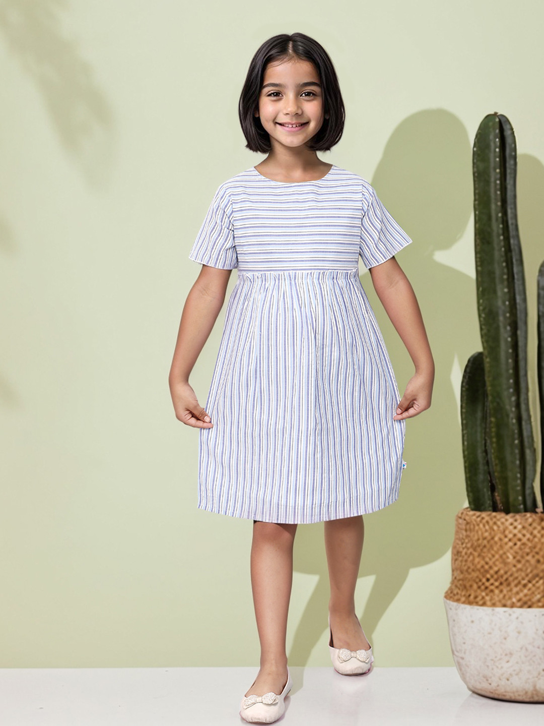 Toonyport Girls Printed Blue Round Neck Striped Fit & Flare Dress