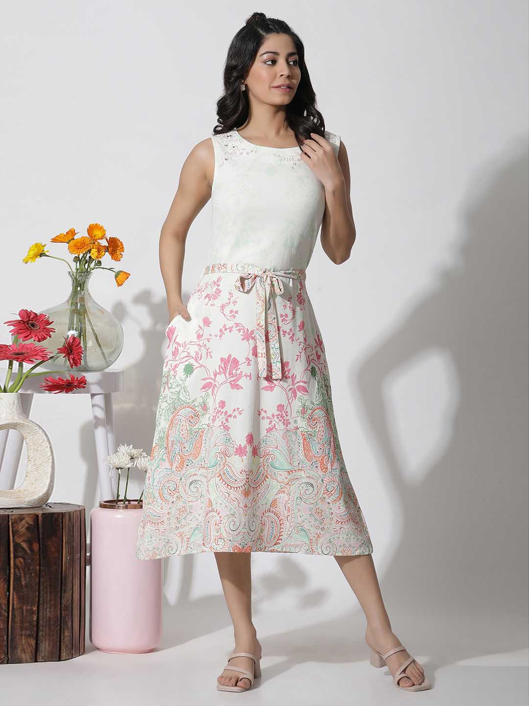 W Print Floral Printed A-Line Round Neck Maxi Dress
