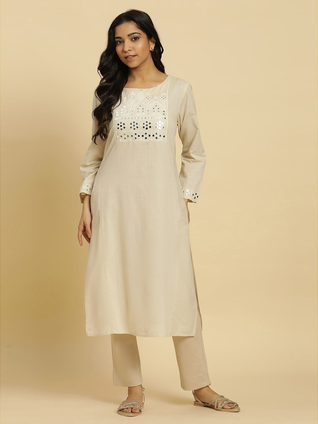 W Yoke Design Mirror Work Round Neckline Straight Kurta