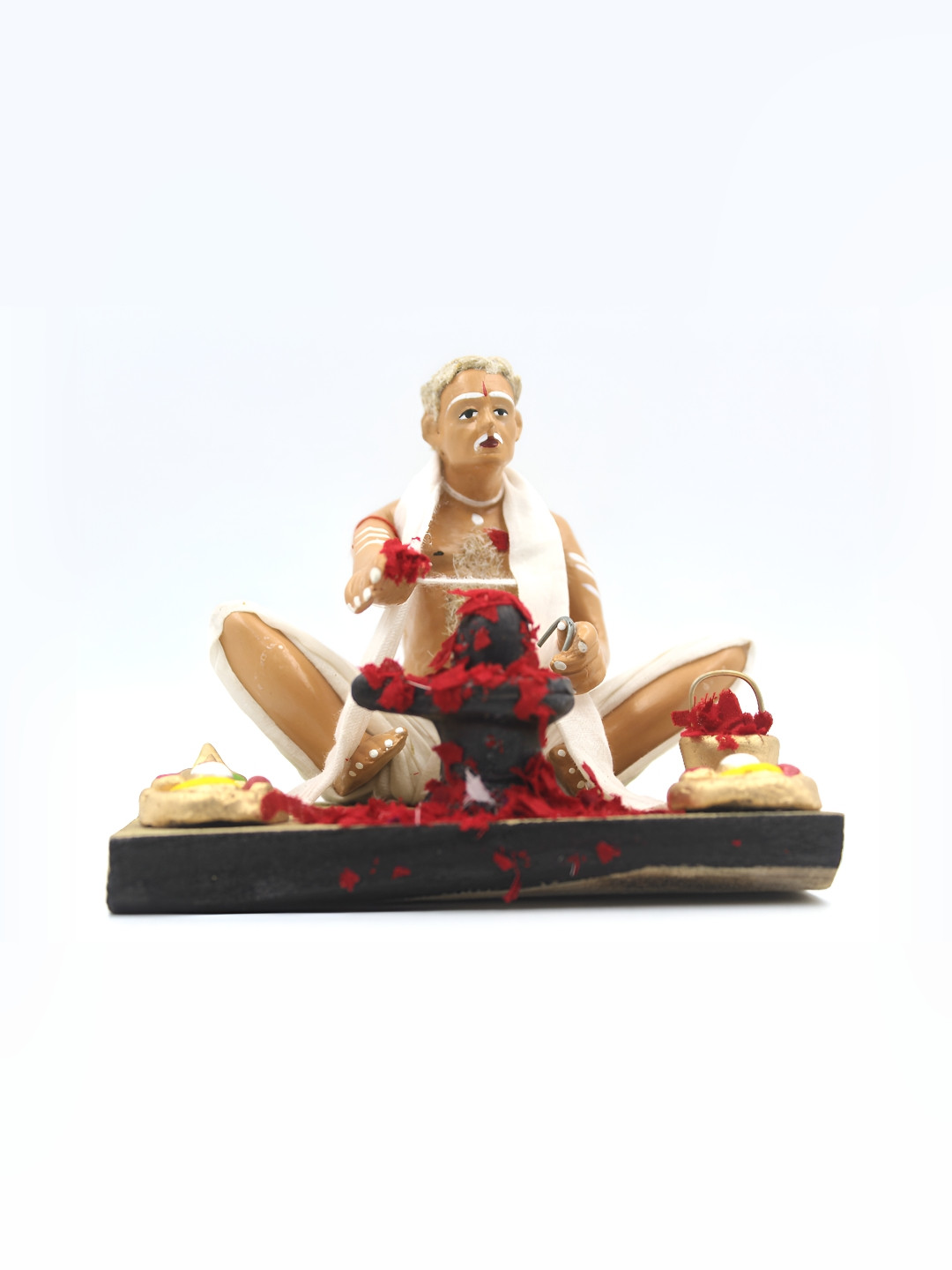 ESVAR STONECRAFT Cream Terracotta Natural Prayer Room Medium Showpiece - 4.3 Inches