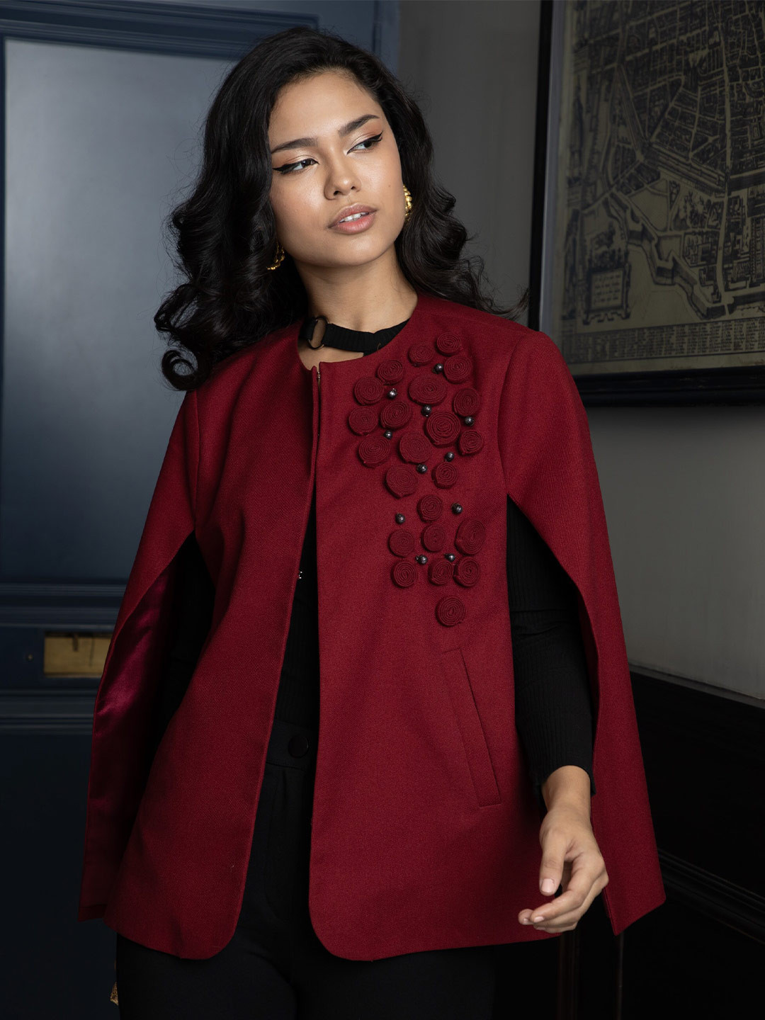 Rhe-Ana Applique Round Neck Cape Jacket