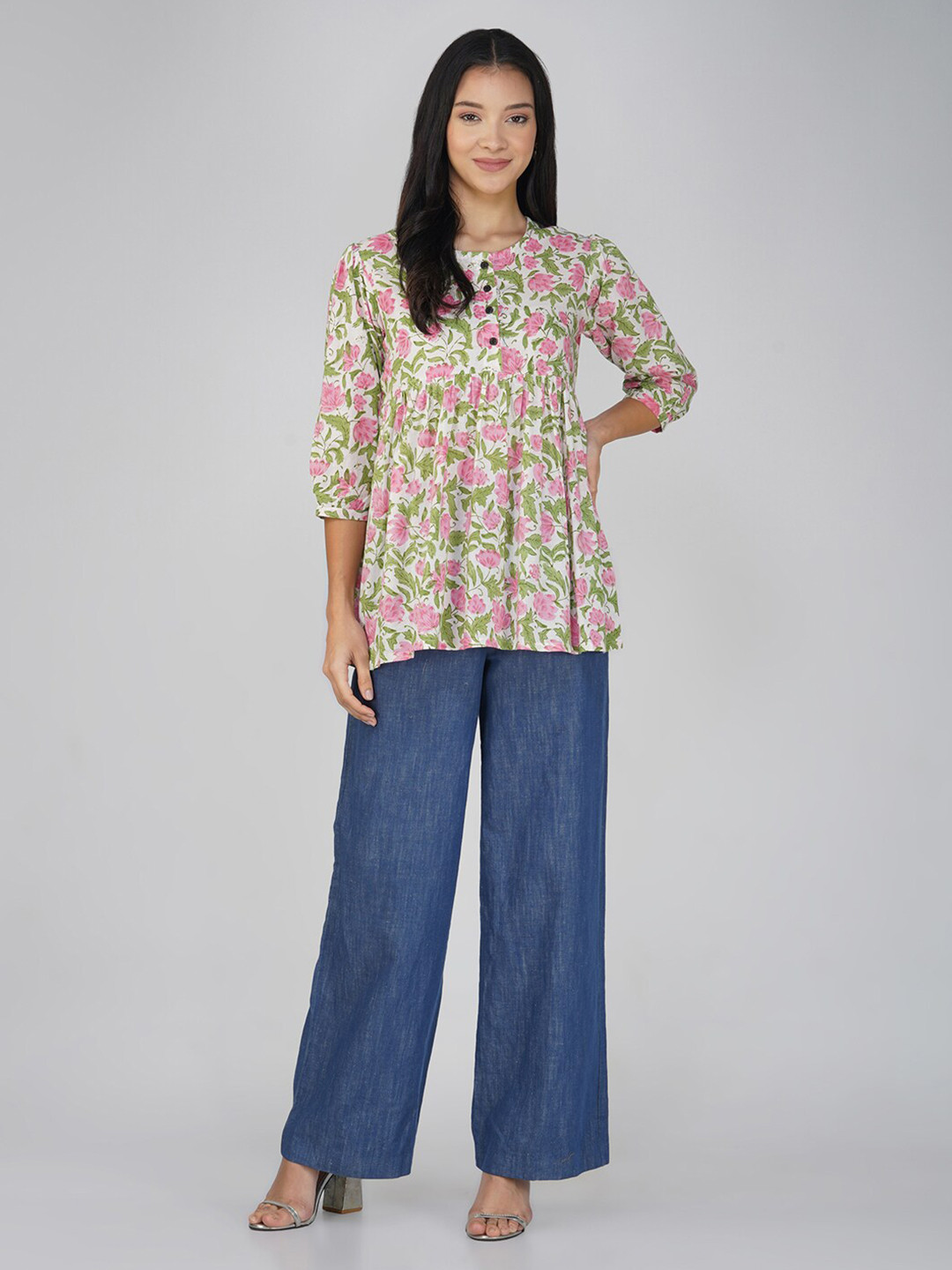 SPARSA Floral Block Printed Round Neck Opaque Cotton Top