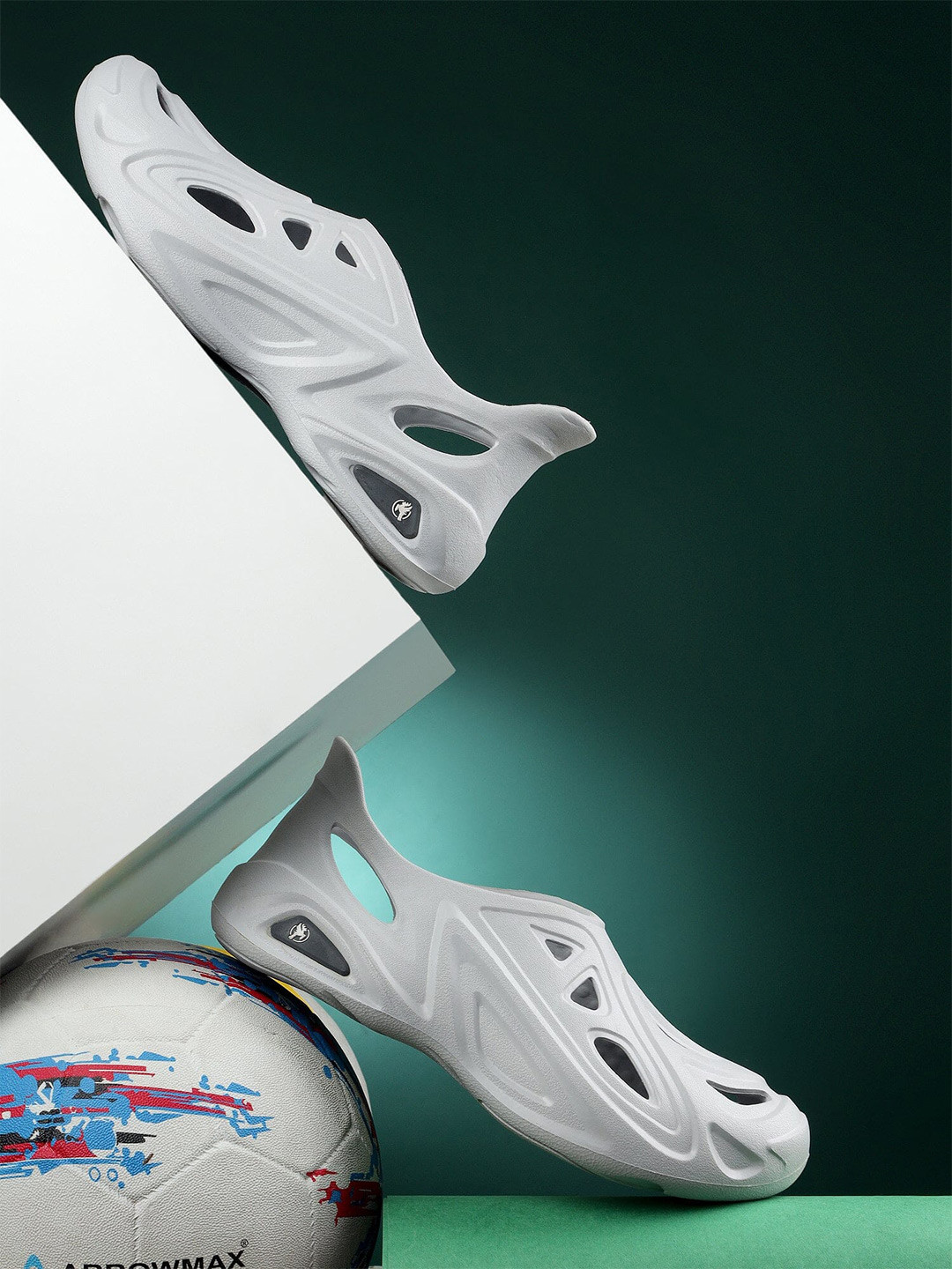 Trenz Men Self Design Walking Shoes