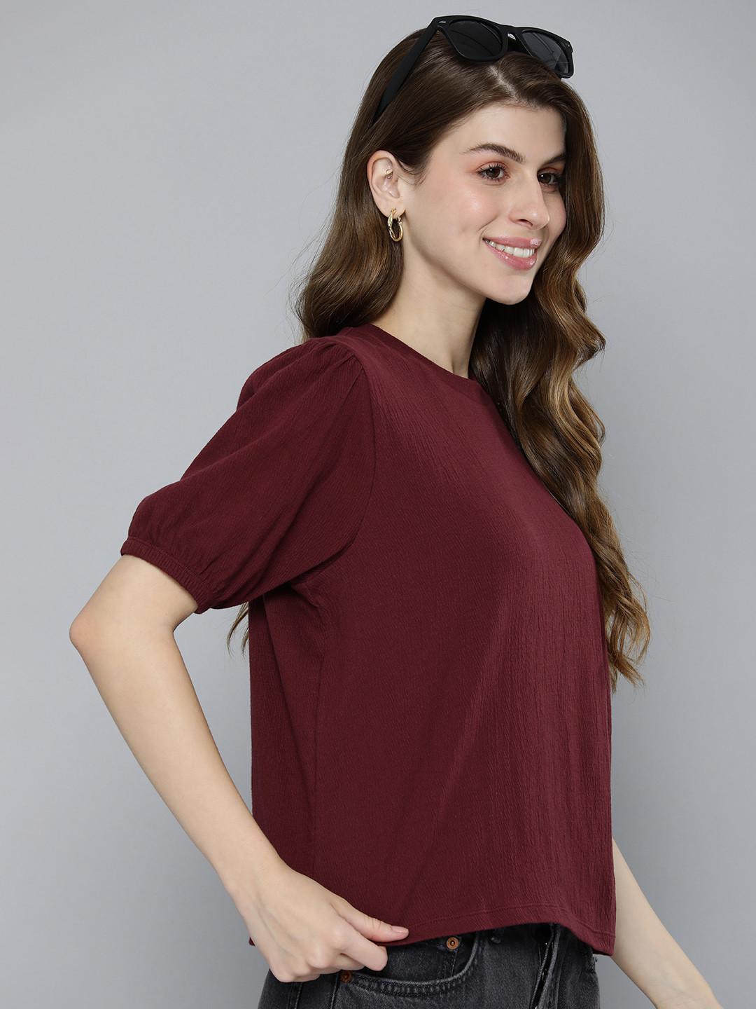 Levis Women's Textured Maroon Round Neck Top